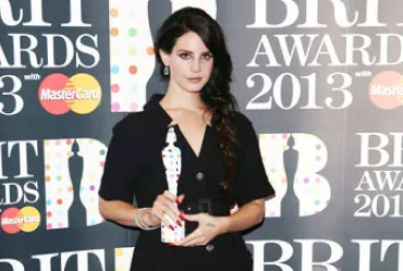 Lana's brit award